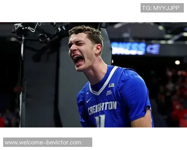 媒体人称卡尔克布伦纳大学时期与克林根齐名其表现实至名归