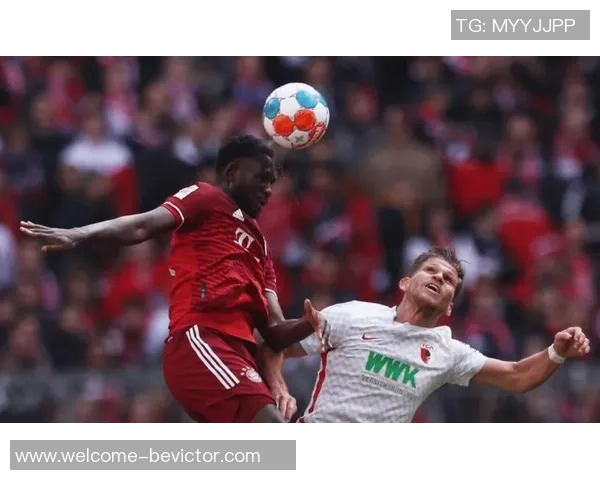 警方与拜仁球迷赛前冲突现场混乱警棍辣椒喷雾齐上阵